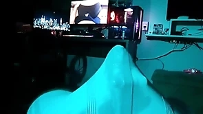 Using 3 vibrators at the same time to cum through my underwear