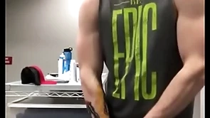 Jerking not present at work chunky dick mendicant