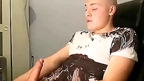 Edging myself for 30 minutes and then having full body orgasm
