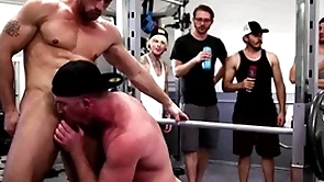 Wooh, hold on! what on earth is going on this gym?! team a few men nick fitt and roman todd completely shameless get naked and start fucking each other. in public! the other exercisers are shocked!