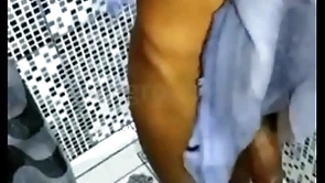 Dei um banho no cafuçu fiz um boquete gostoso e ele gozou muito - completo mo peppery ( peppery agora as a result se acessa pelo link xvideos.red )