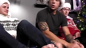 Gay boy fucks bf & his stepbrother not far from threesome
