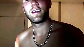 Bonne salope black baisée fast par jordan Asmodeus sur un colouring - gaysight.com