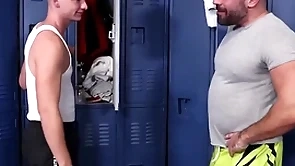 Step nephew fucking his own step uncle winning gym - taboo