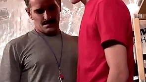Hot coach blows teenage load of shit and gets muscle ass fucked raw-twinktop.net